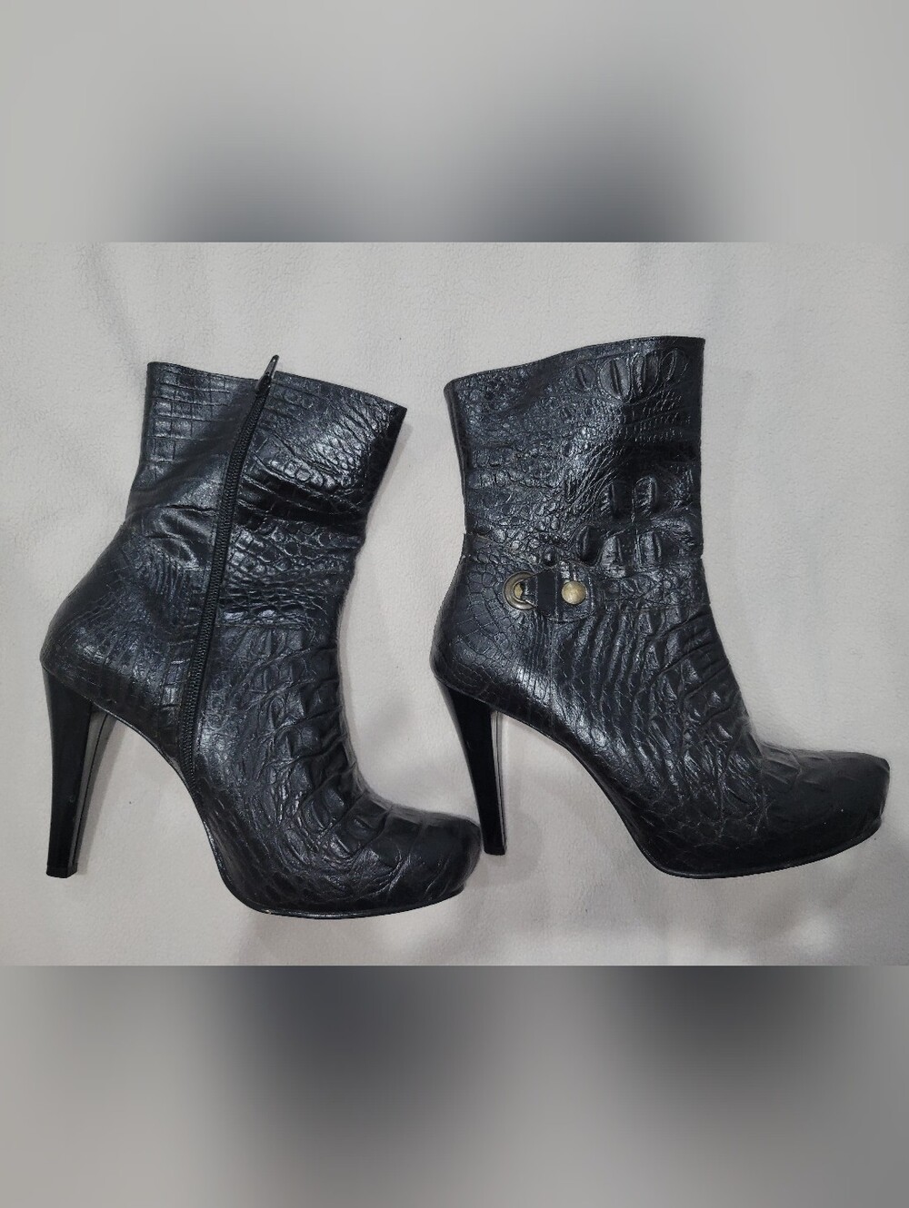 Black Croc Embossed Leather Stiletto Ankle Boots - EUC